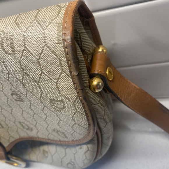 Vintage CHRISTIAN DIOR Crossbody Shoulder Bag Gold HW Brown Leather - Picture 4 of 12